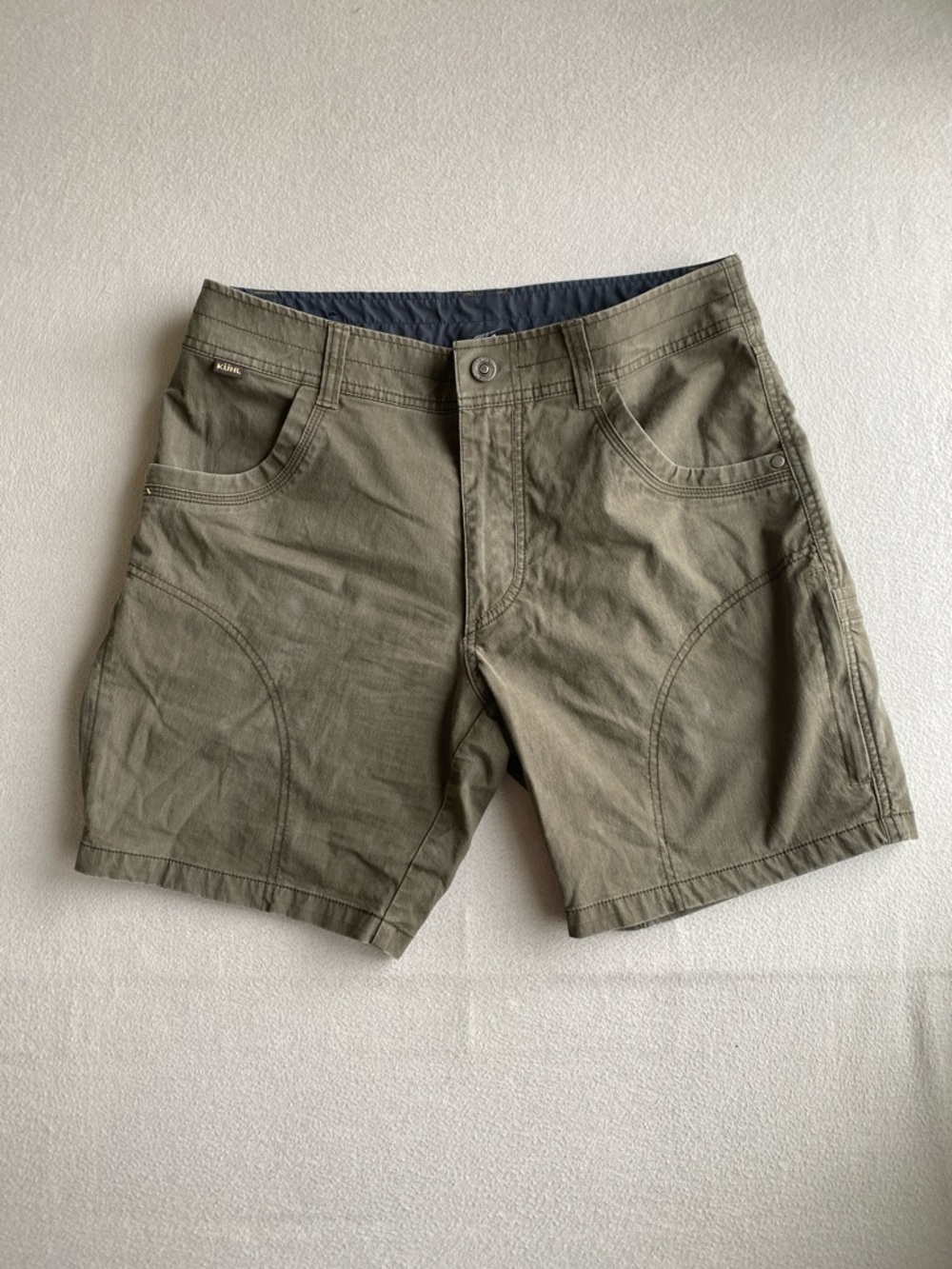 KUHL patina Dye Men's Olive Green Utility Shorts size 32